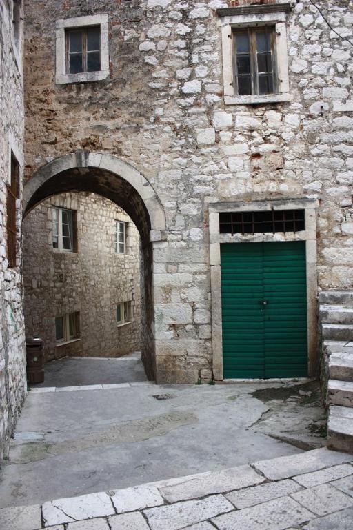Old Town Apartment شيبينيك المظهر الخارجي الصورة